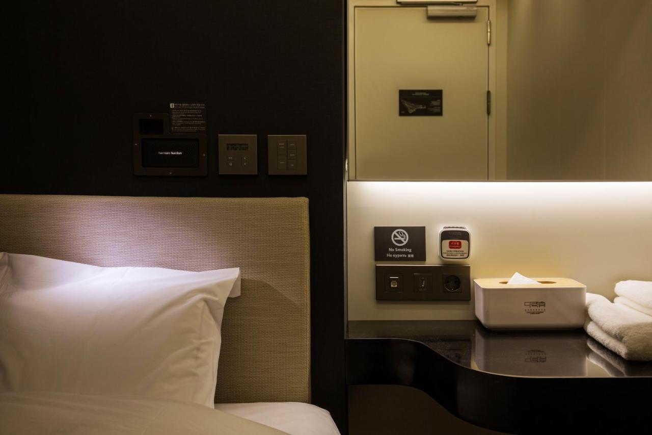 Darakhyu Incheon Airport Terminal No.1 Capsule Hotel Ngoại thất bức ảnh